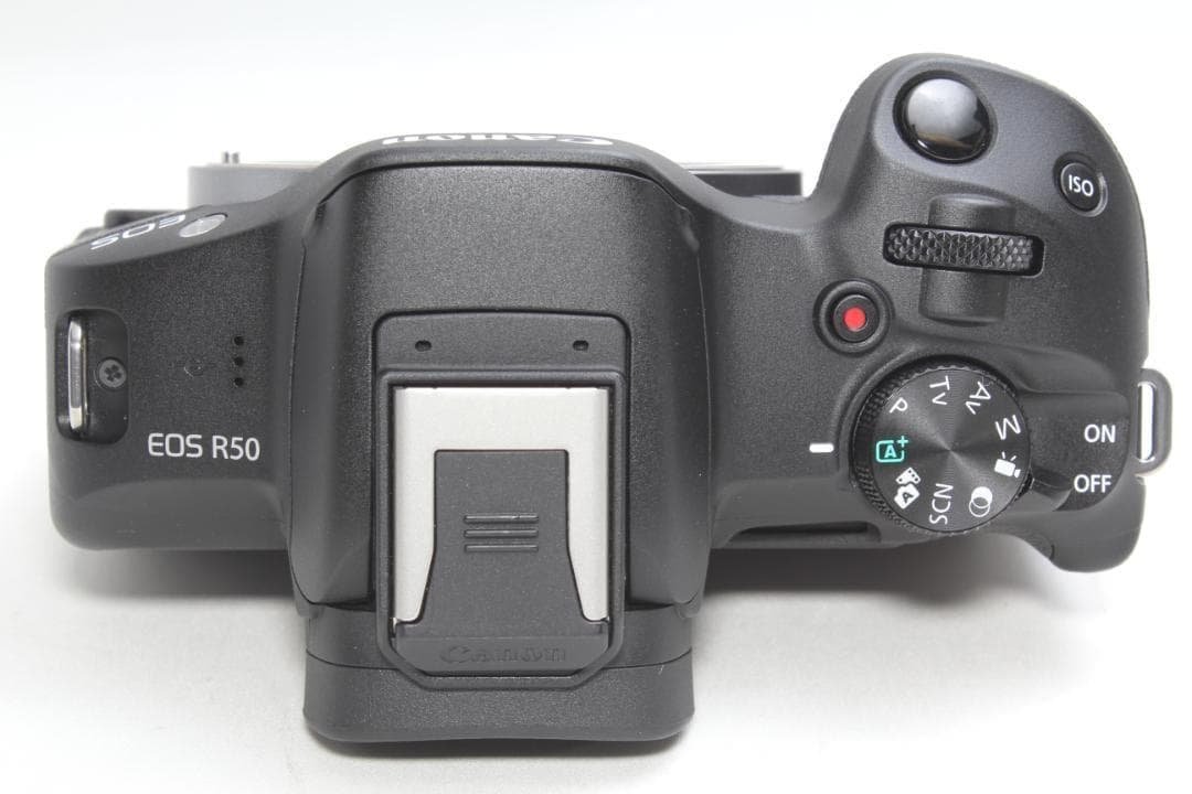 ❤️ショット数極少❤️Canon EOS R50 レンズキット ブラック