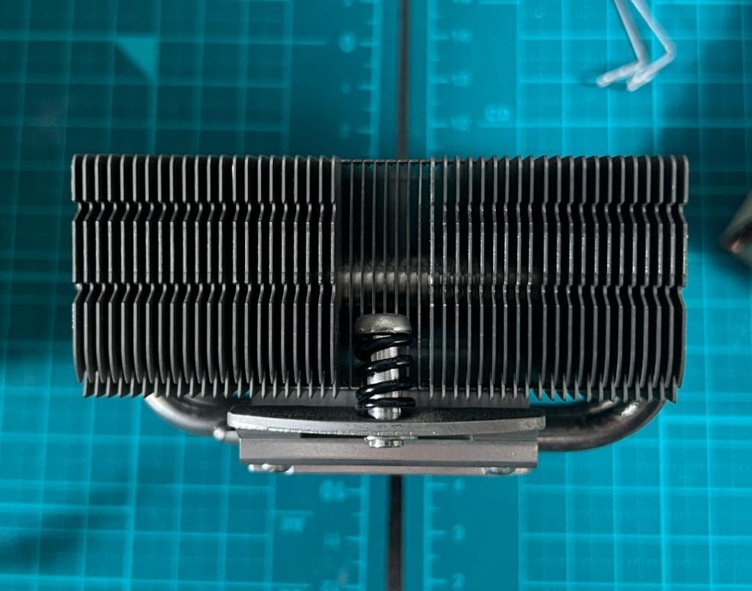 Noctua NH-L9x65 ロープロファイルCPUクーラー