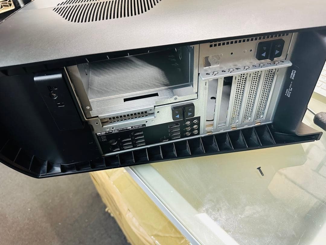 Alienware PCケース（バーツなし）(現状品)